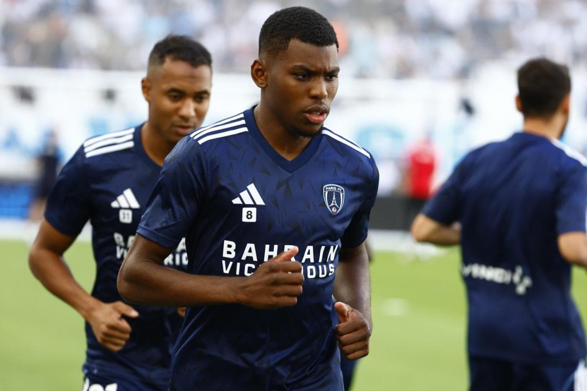 Doucet Completes Permanent Move to Vitoria Guimaraes
