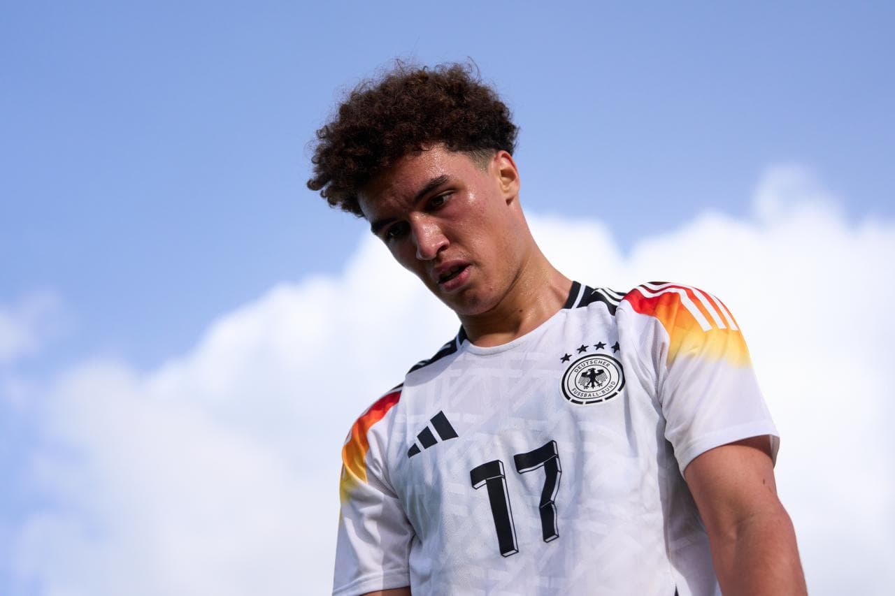 Darvich als Top-Ziel für eine Leihe zum Hertha BSC - Bundesliga