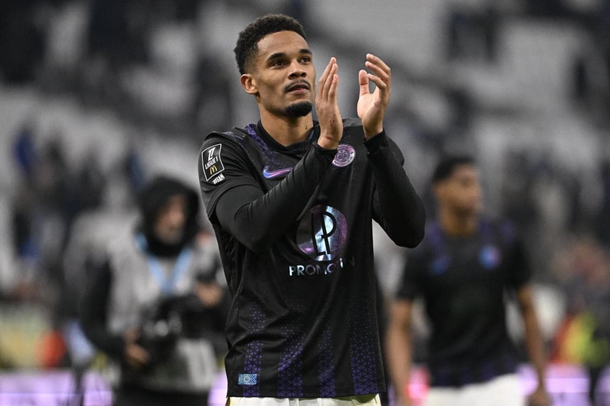 Emersonn wechselt für 32 Millionen Pfund zu Ipswich Town