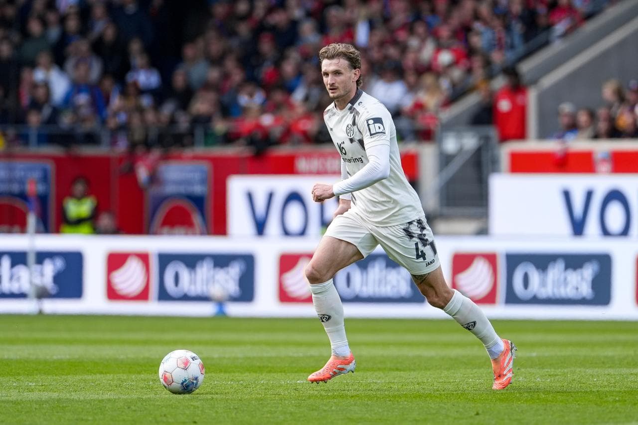 Il Mainz Apre i Discorsi per Mantenere Stefan Posch Oltre il Prestito