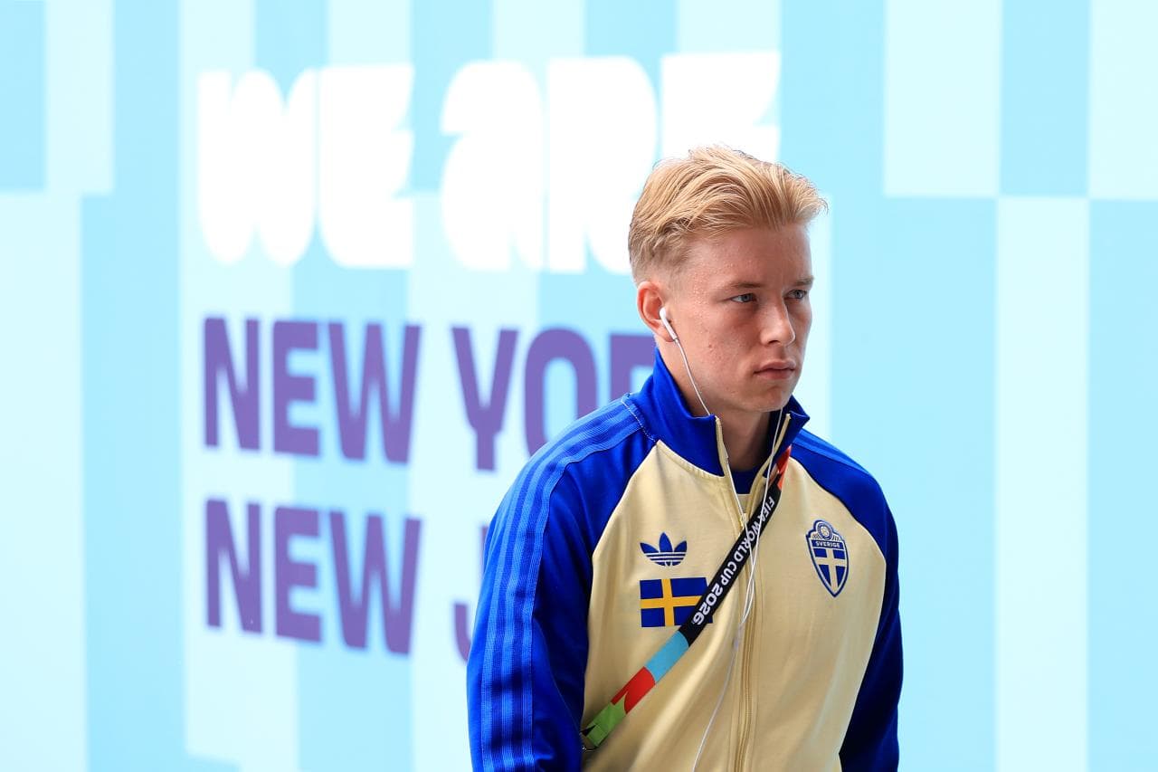 Liverpool und Arsenal an Daniel Svensson von Dortmund interessiert