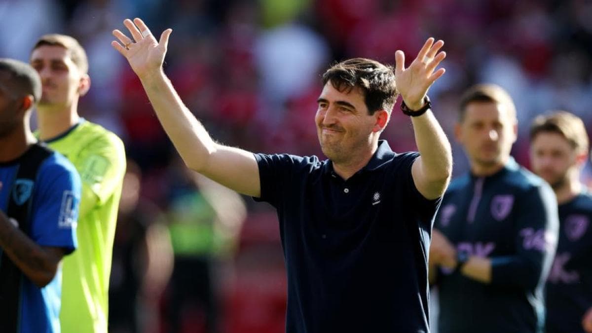 Milan Identify Iraola as Leading Candidate for Managerial Role