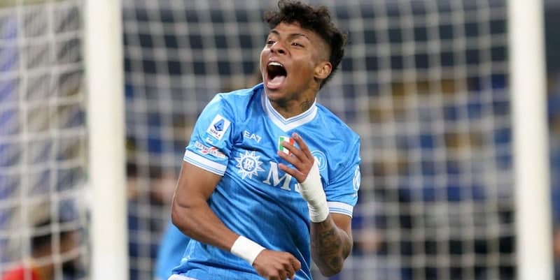 El pase a la Champions del Napoli depende del choque contra el Como en medio de una revisión de la plantilla veraniega