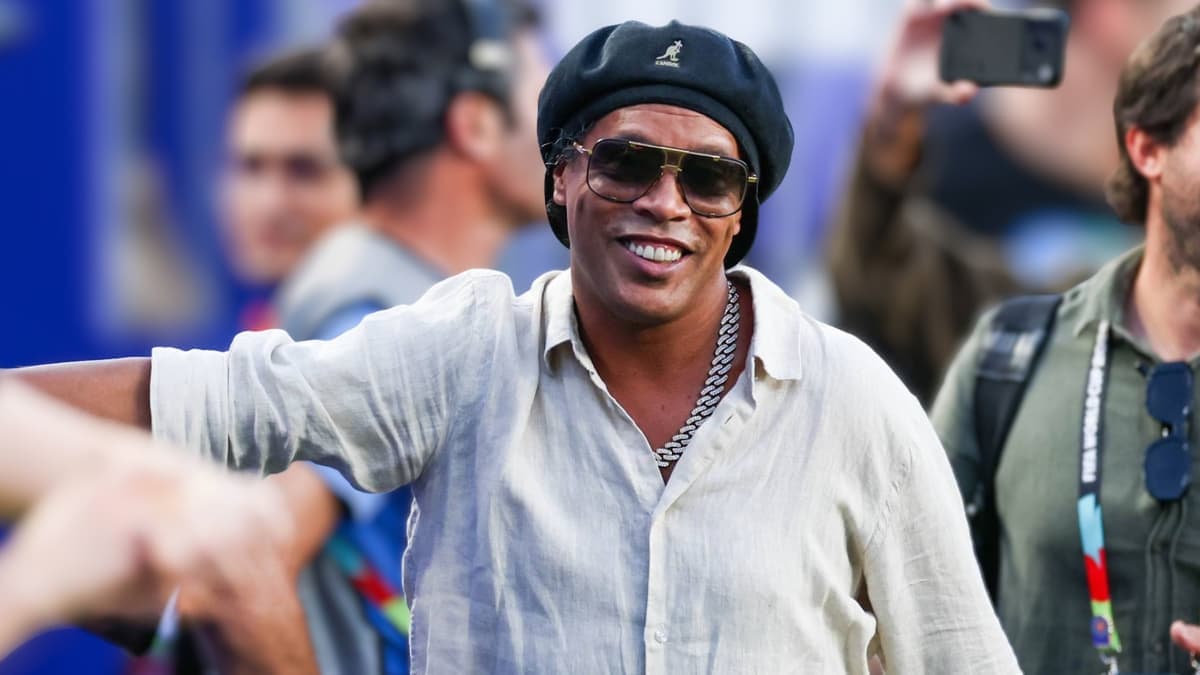 Ronaldinho kommt aus dem Ruhestand zurück und schließt sich dem italienischen Ravenna an