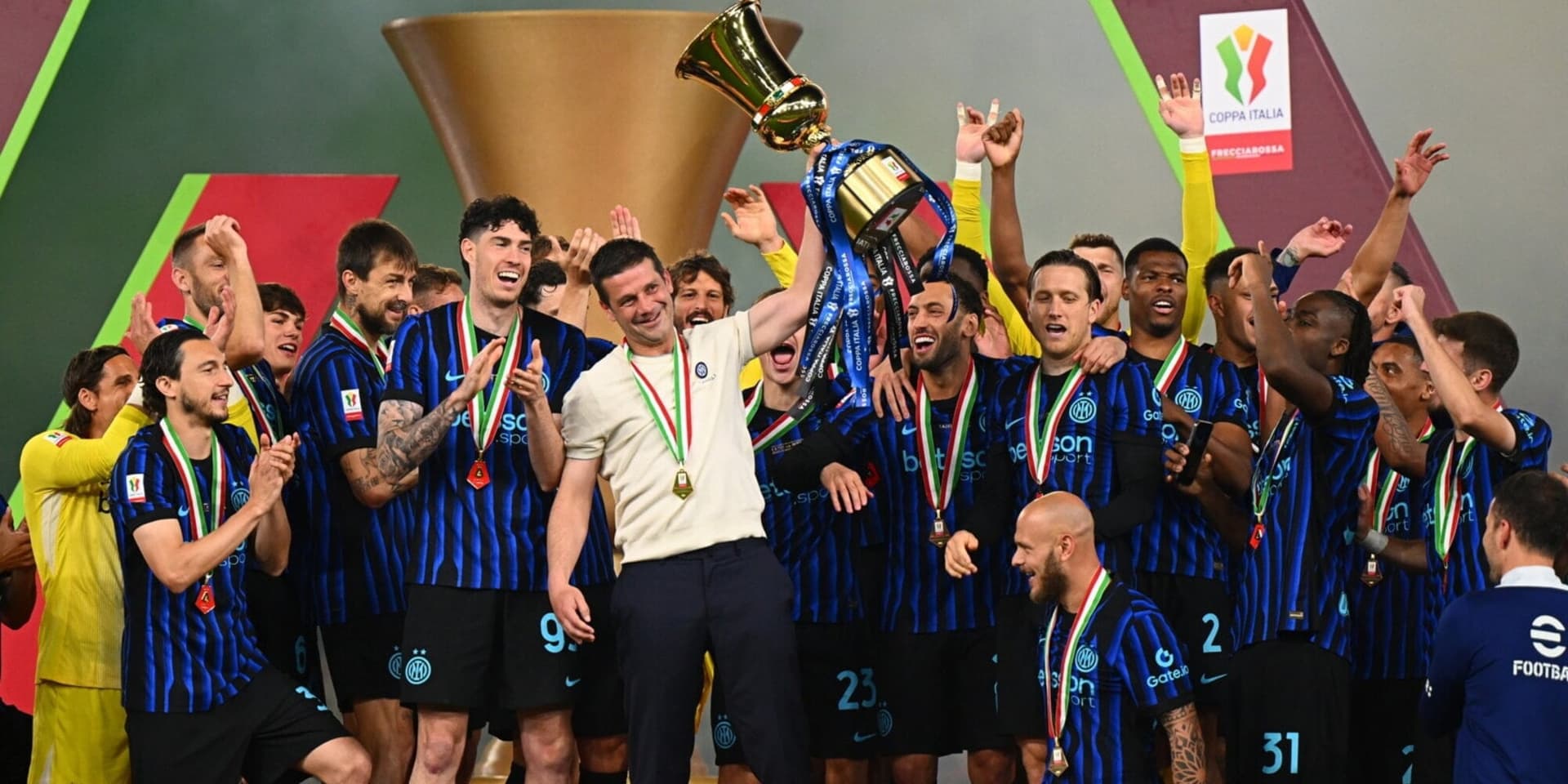 Chivu Signs New Inter Deal Through 2028