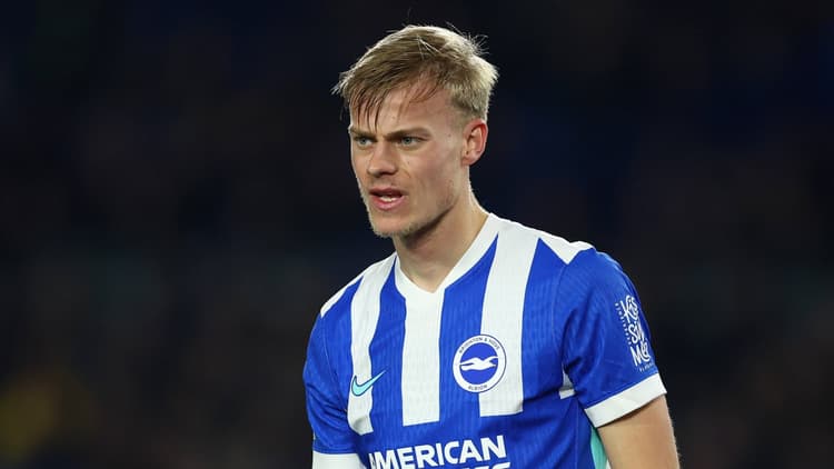 Van de Ven Insta a su Compatriota Van Hecke a Elegir el Tottenham
