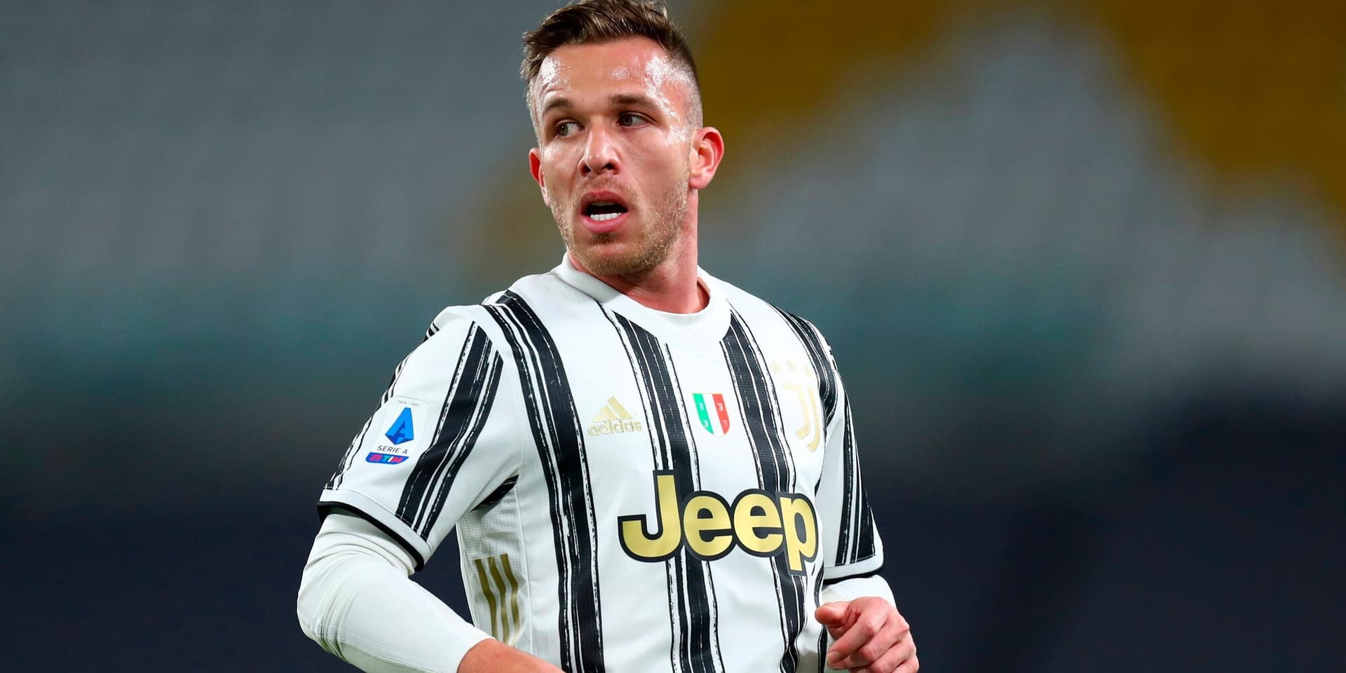 Arthur Torna alla Juventus Dopo il Fallimento del Trasferimento Definitivo al Grêmio