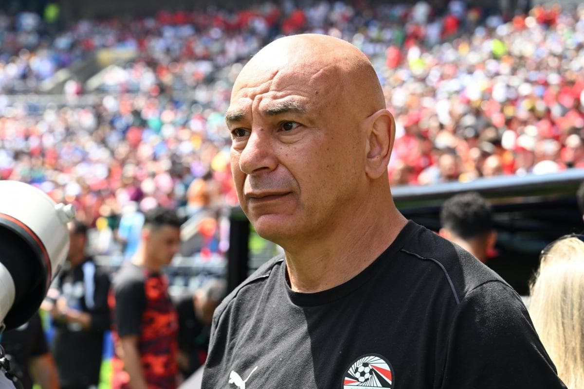 Hossam Hassan bleibt Nationaltrainer von Ägypten