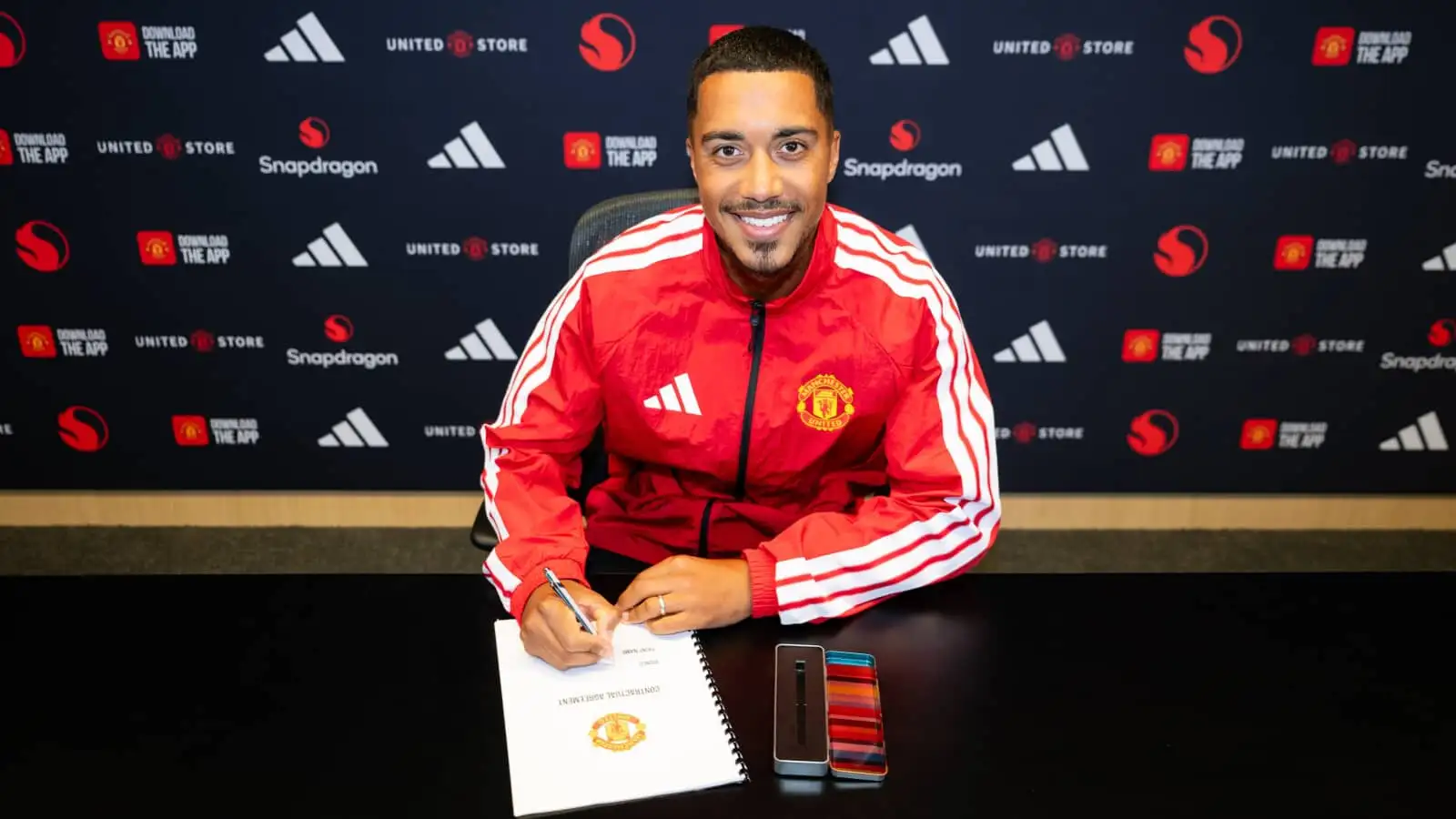 Tielemans Completes £35m Move to Manchester United - Premier League