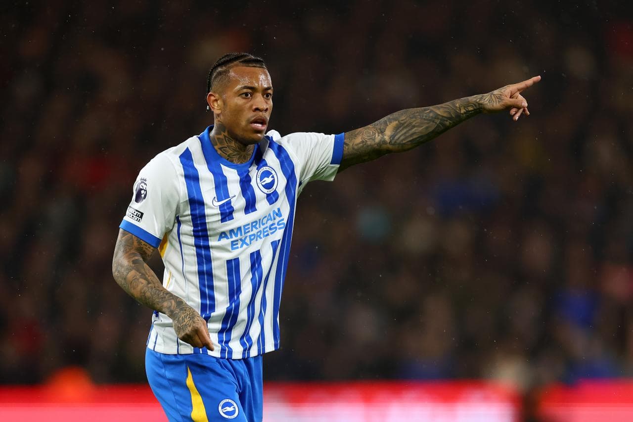 Schalke en négociations pour le défenseur d'Brighton, Igor Julio