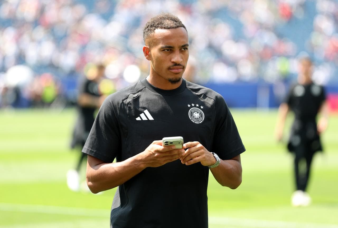 Leweling Rechaza al Bournemouth Mientras el Stuttgart se Mantiene Firme