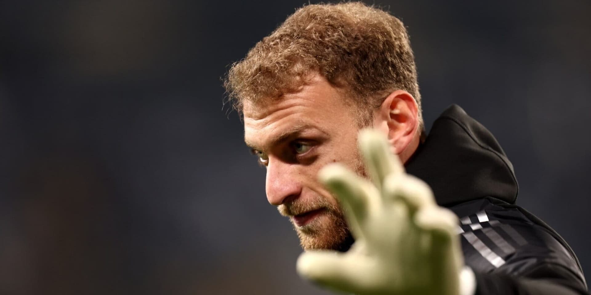 Juventus Goalkeeper Search Intensifies Amid Agent Outburst