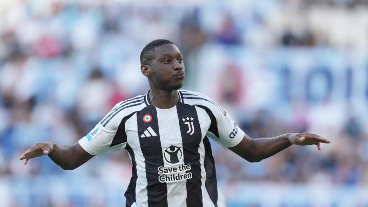 La Juventus a por Kolo Muani, Martínez y Lobotka