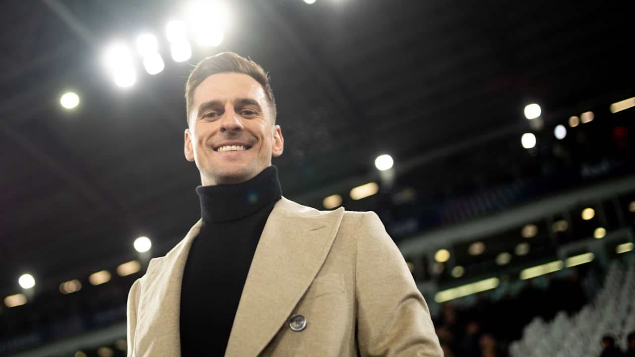 Arkadiusz Milik, baja de la Juventus para lo que resta de la temporada por lesión - Serie A