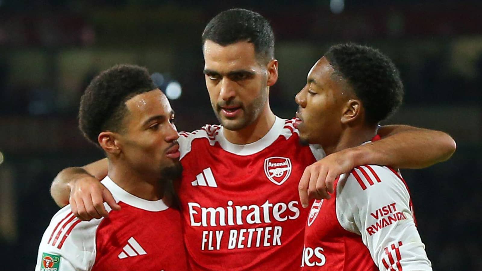 Arteta deutet 'Fehler' bei Myles Lewis-Skelly an, während das Interesse von Man Utd anhält - Premier League