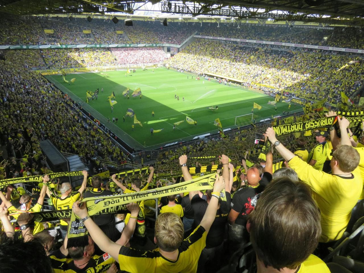 Schlotterbeck Contract Includes Release Clause, Liverpool Linked
