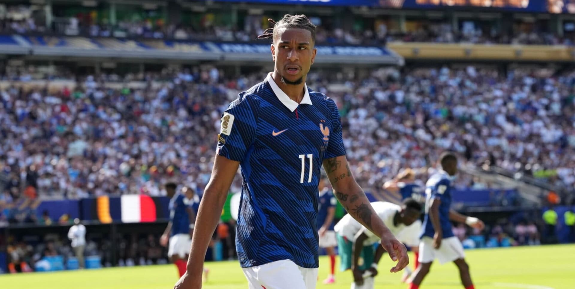 Olise to Sign New Bayern Contract, Rejecting Madrid Interest