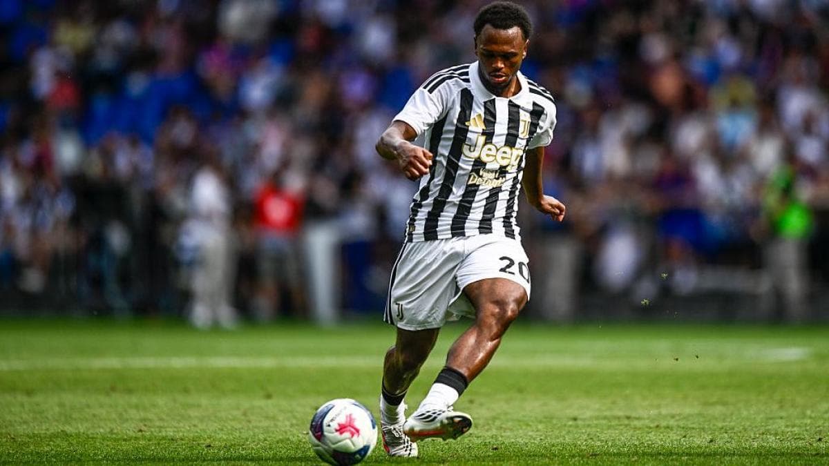 Openda Set for Lyon Loan Despite Juventus Striker Crisis