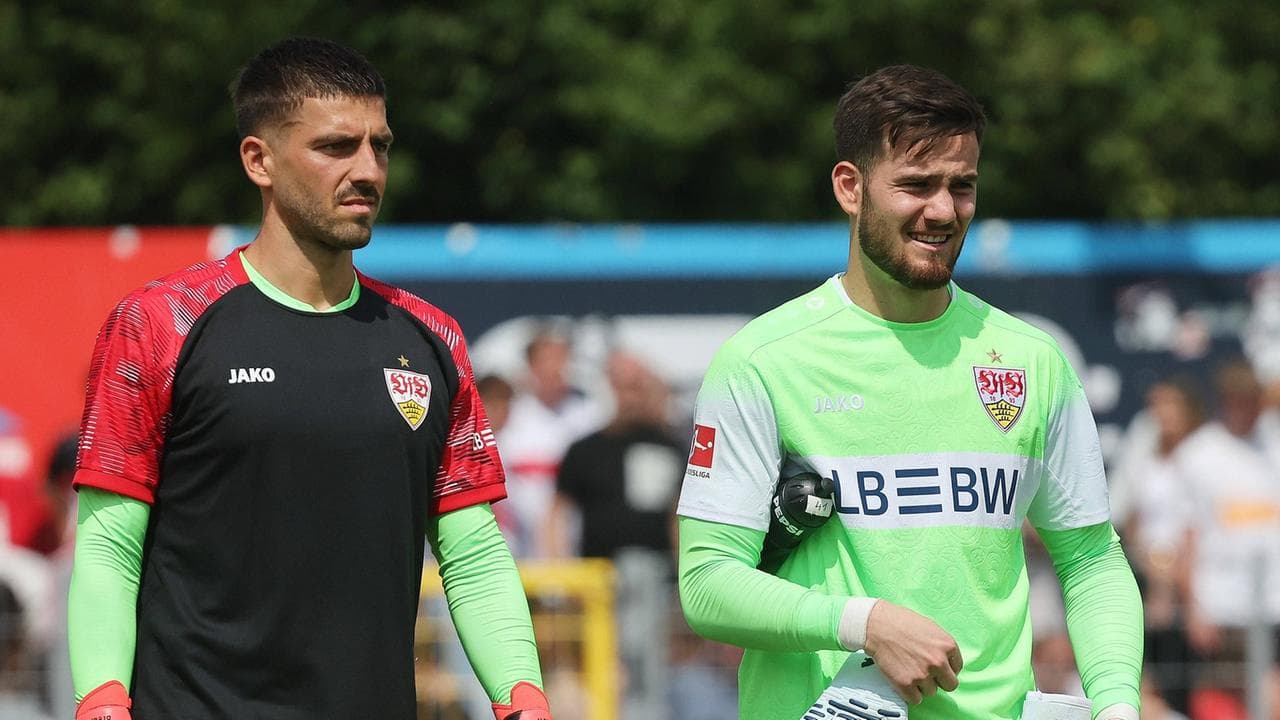 Stuttgart Considers Goalkeeper Options After Seimen Injury