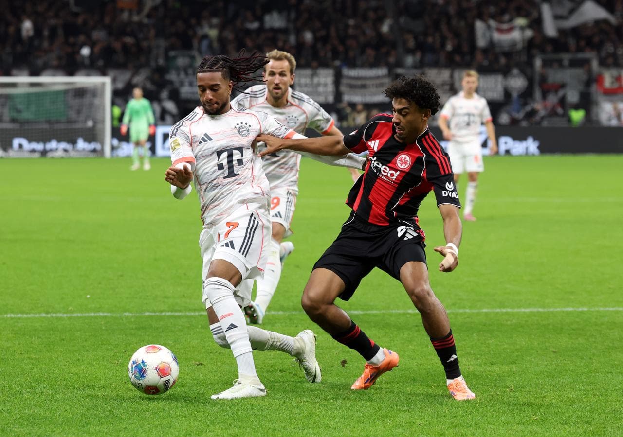 Bayern Munich Step Up Pursuit of Eintracht Frankfurt's Nathaniel Brown - Bundesliga