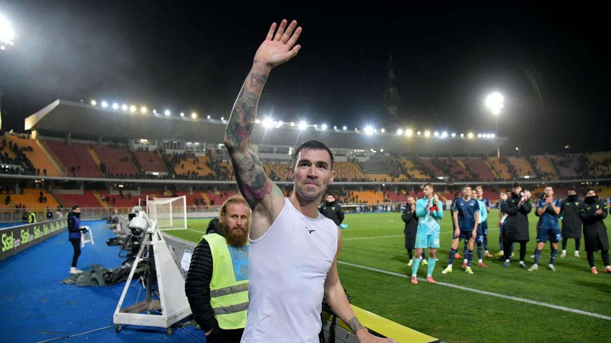 Lazio mit finanziellen Einschränkungen, Romagnoli zu Al Sadd