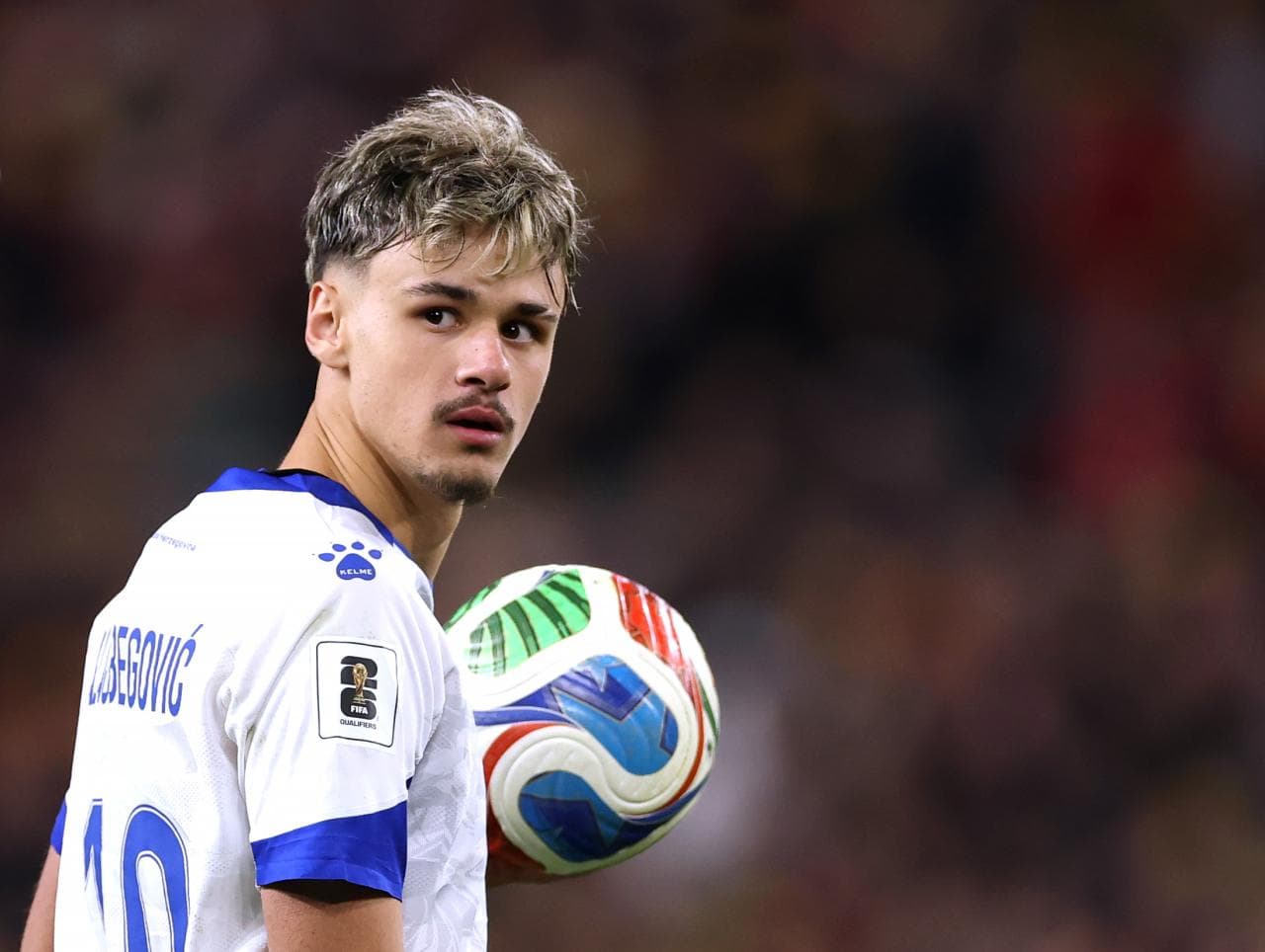 Chelsea macht Angebot von über 30 Millionen Euro für Alajbegovic von Bayer Leverkusen