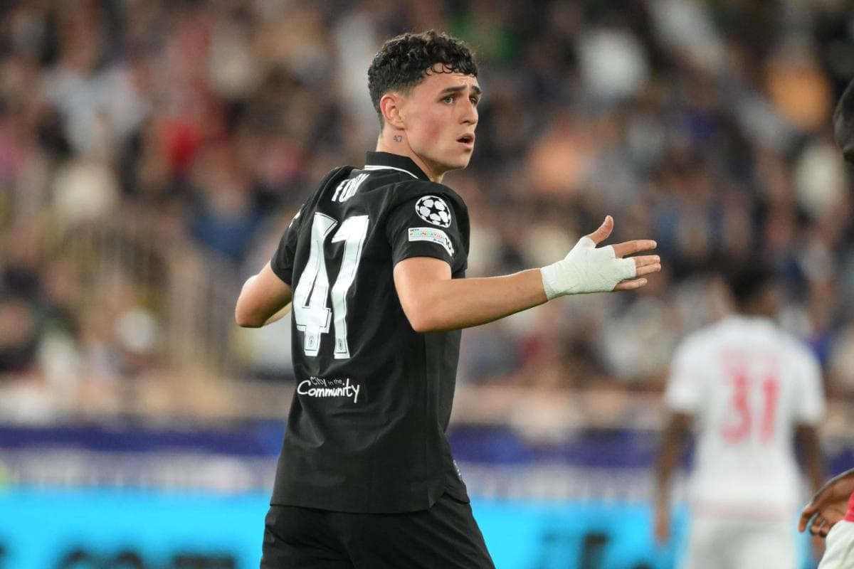 Foden rinnova con il Manchester City fino al 2030