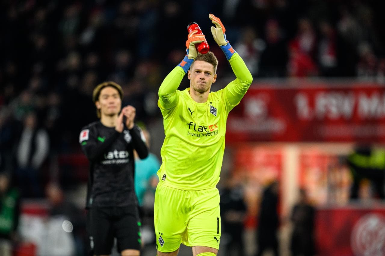 Jonas Omlin returns to FC Basel from Borussia Mönchengladbach