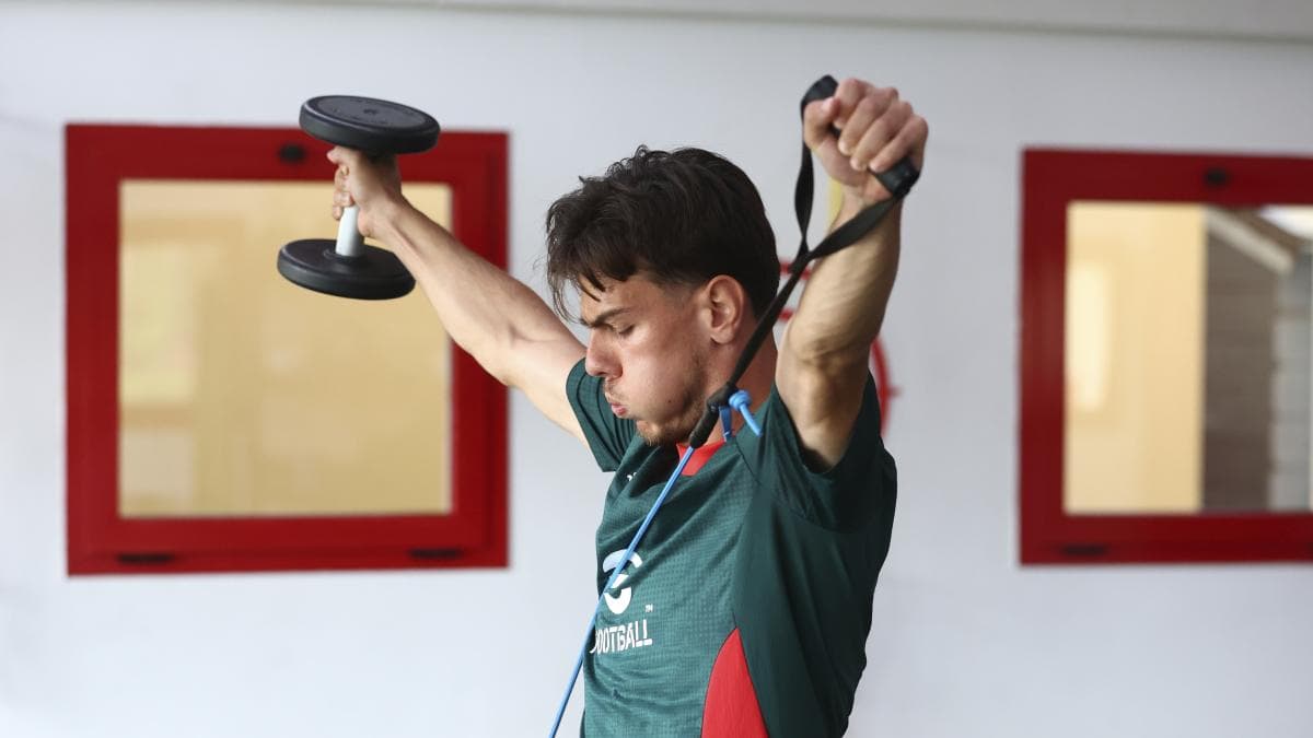 Jashari to Remain at Milan Despite Interest