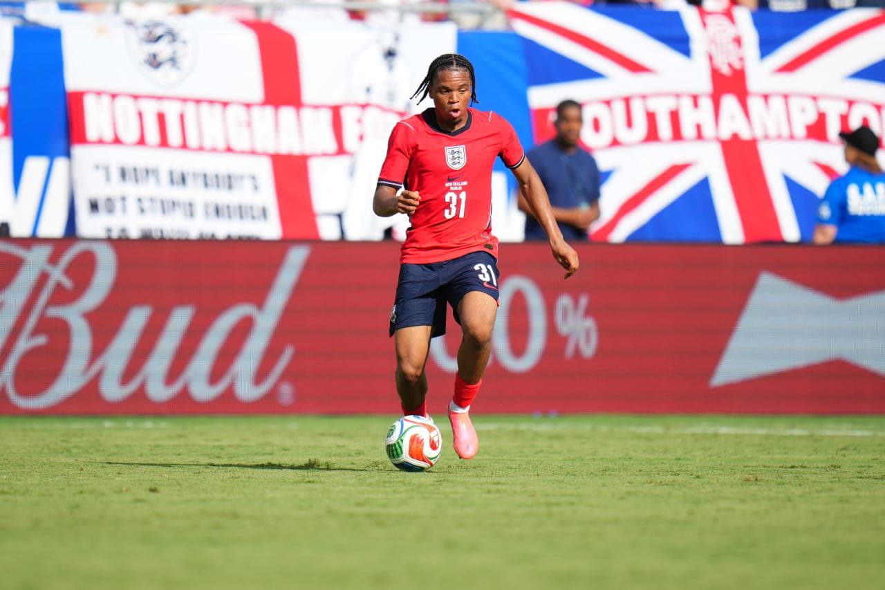 El Bayern Múnich se interesa por Rio Ngumoha, extremo del Liverpool