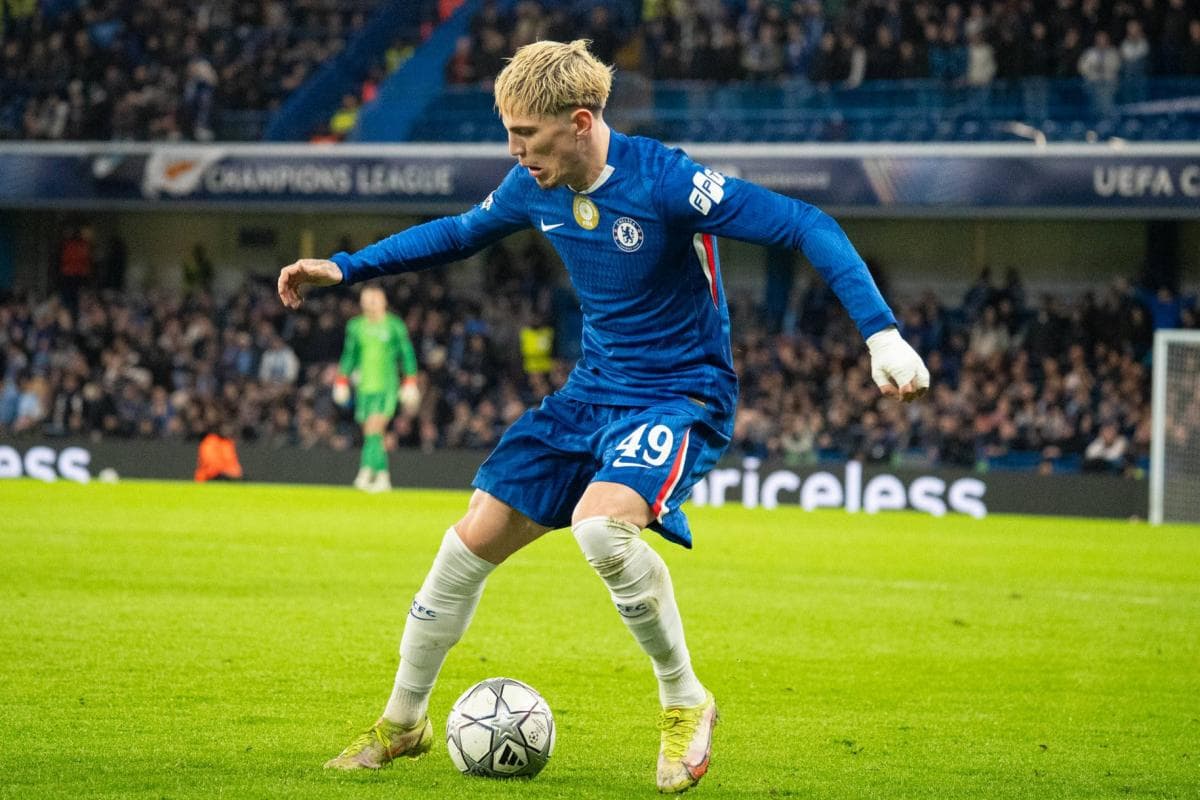 Aston Villa signe Alejandro Garnacho en prêt en provenance de Chelsea