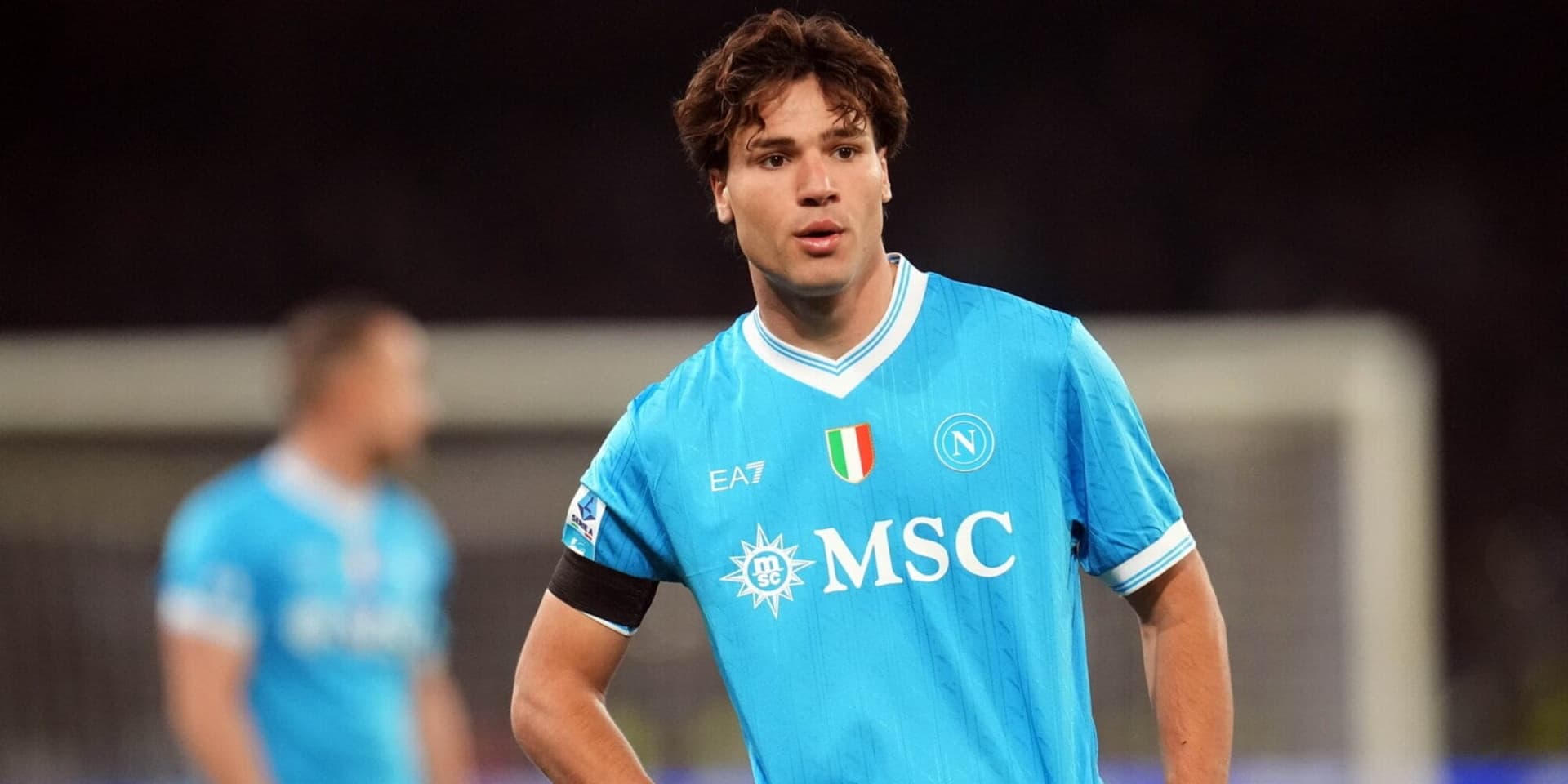 El Como se fija en Vergara del Napoli para reforzar su centro del campo