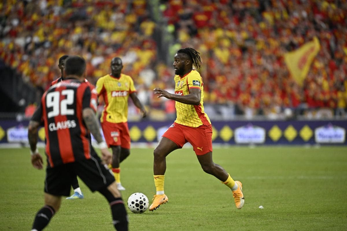Saint-Maximin in Talks with Charlotte FC After Lens Stint