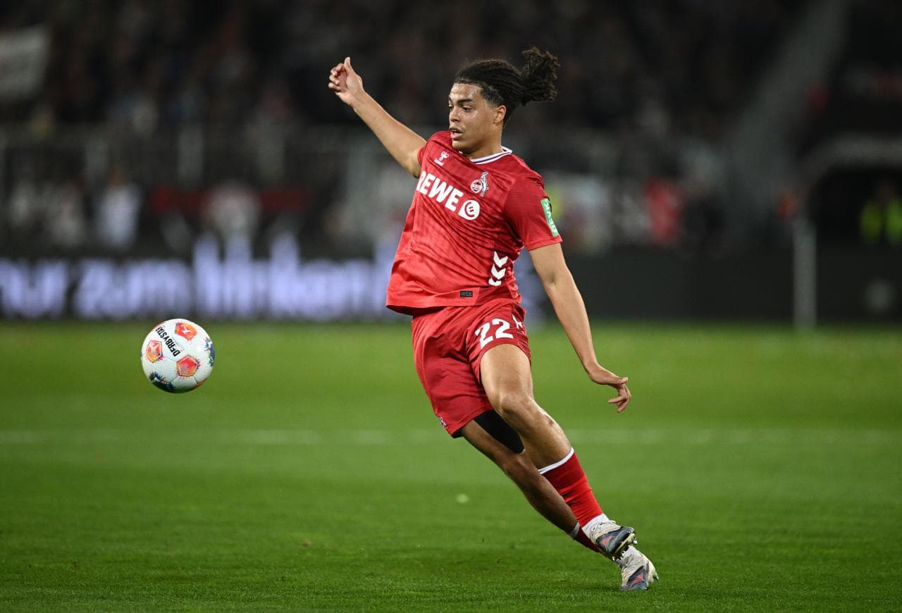 1. FC Köln consider permanent move for Man City's Simpson-Pusey
