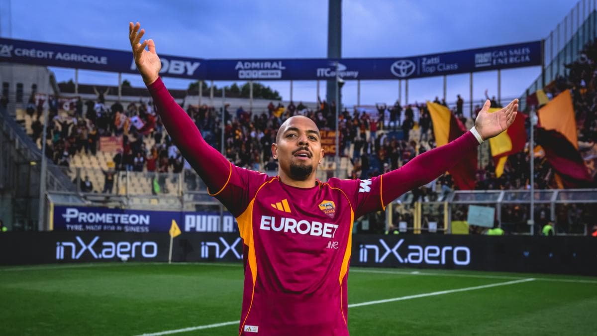 Malen Joins Roma Permanently After Europa League Qualification