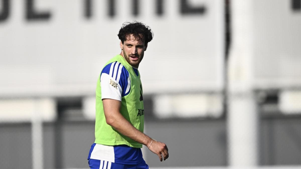 Napoli Defence in Crisis, Fans Reject Juventus' Gatti - Serie A