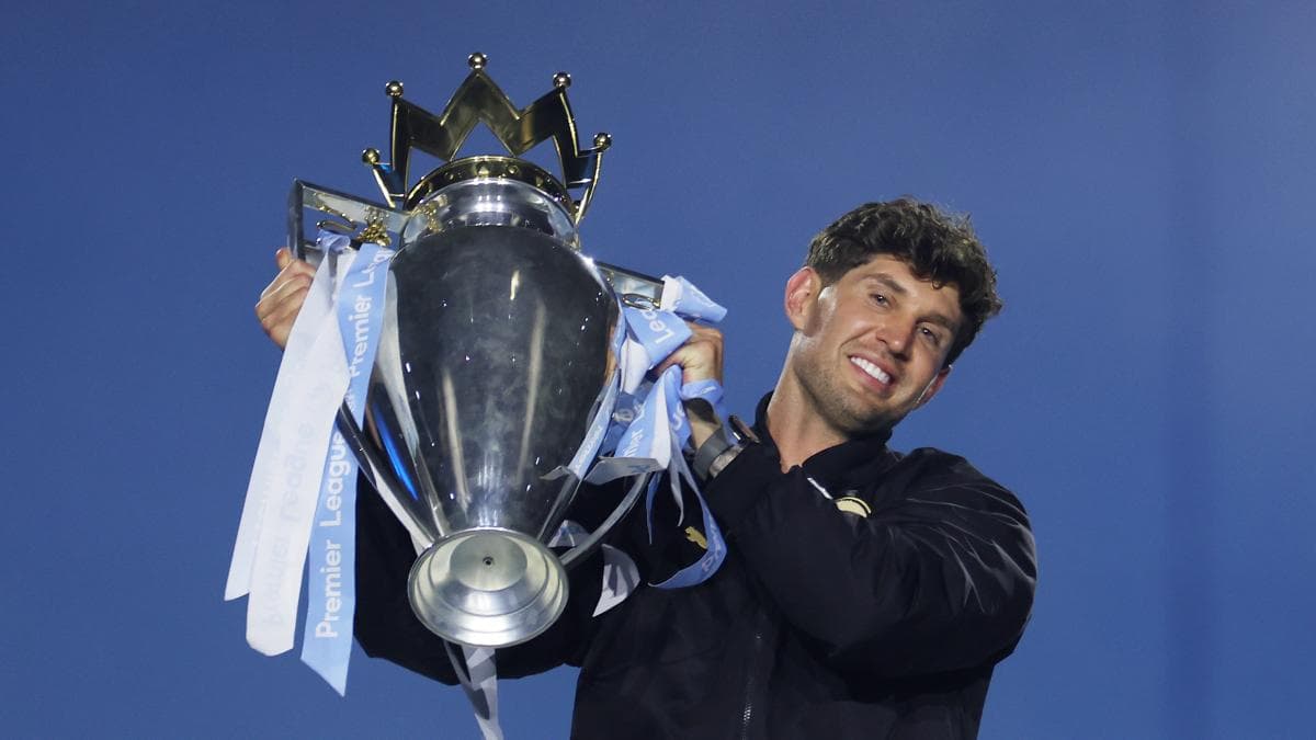 La Juventus estudia la posibilidad de fichar a John Stones, libre tras dejar el Manchester City