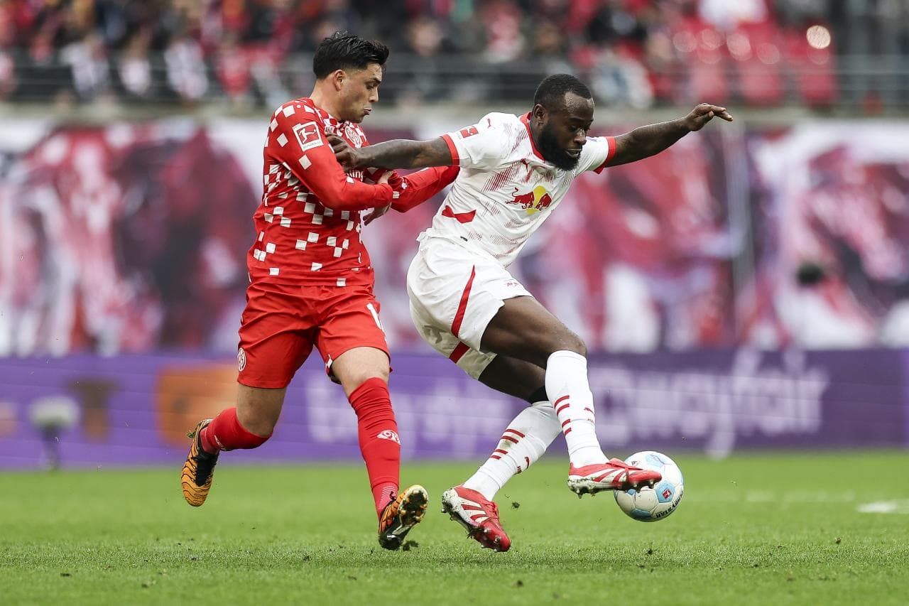 Le RB Leipzig relance son intérêt pour le milieu de terrain de Mayence, Amiri