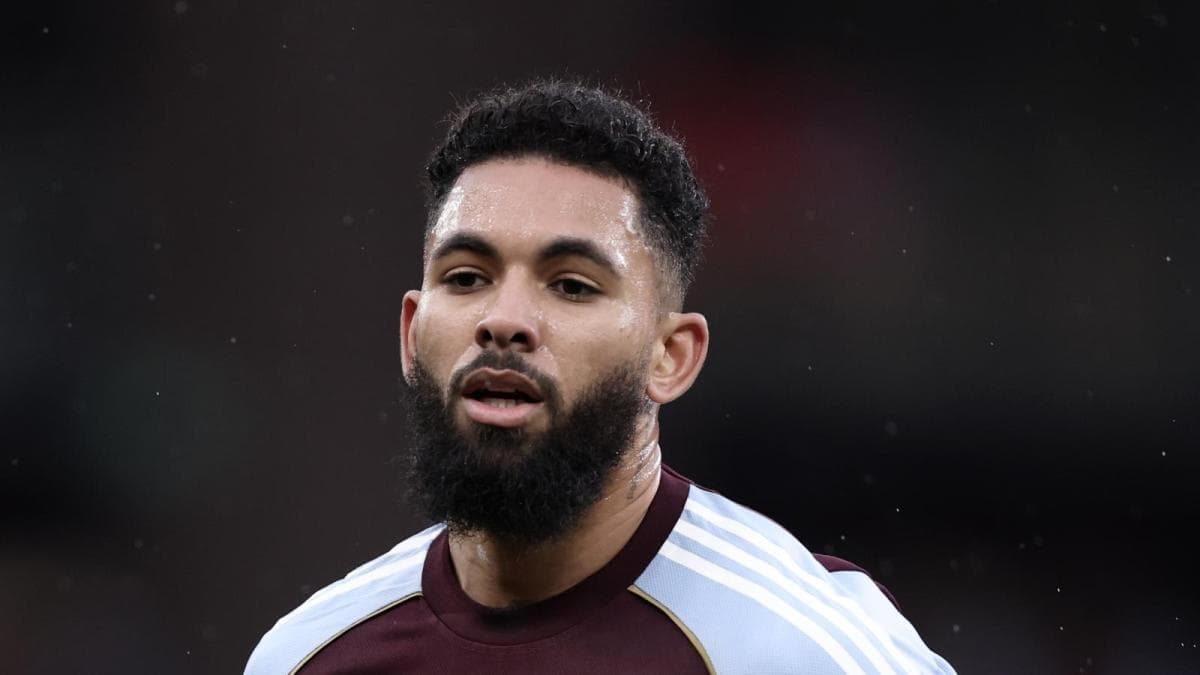 Juventus Consider Surprise Move for Douglas Luiz