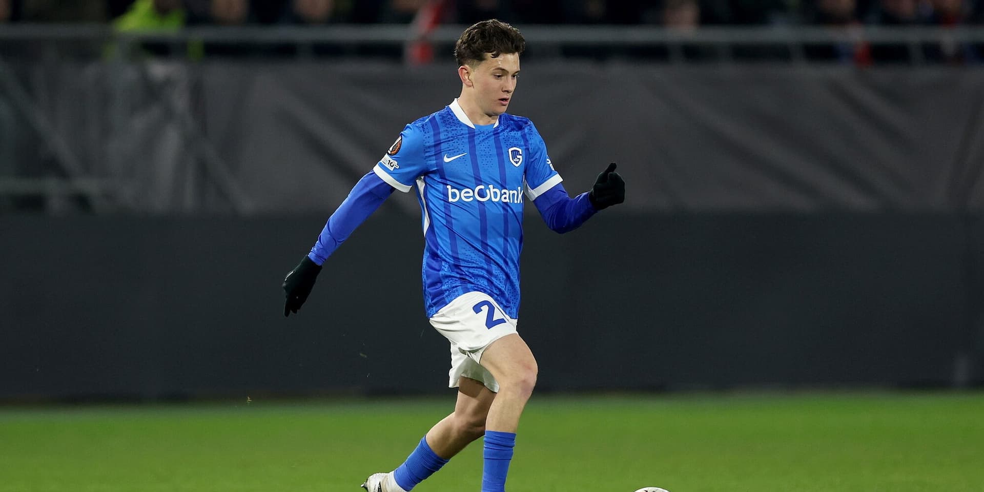 Milan Plant Verstärkungen in der Abwehr, Mehrere Spieler Könnten Gehen