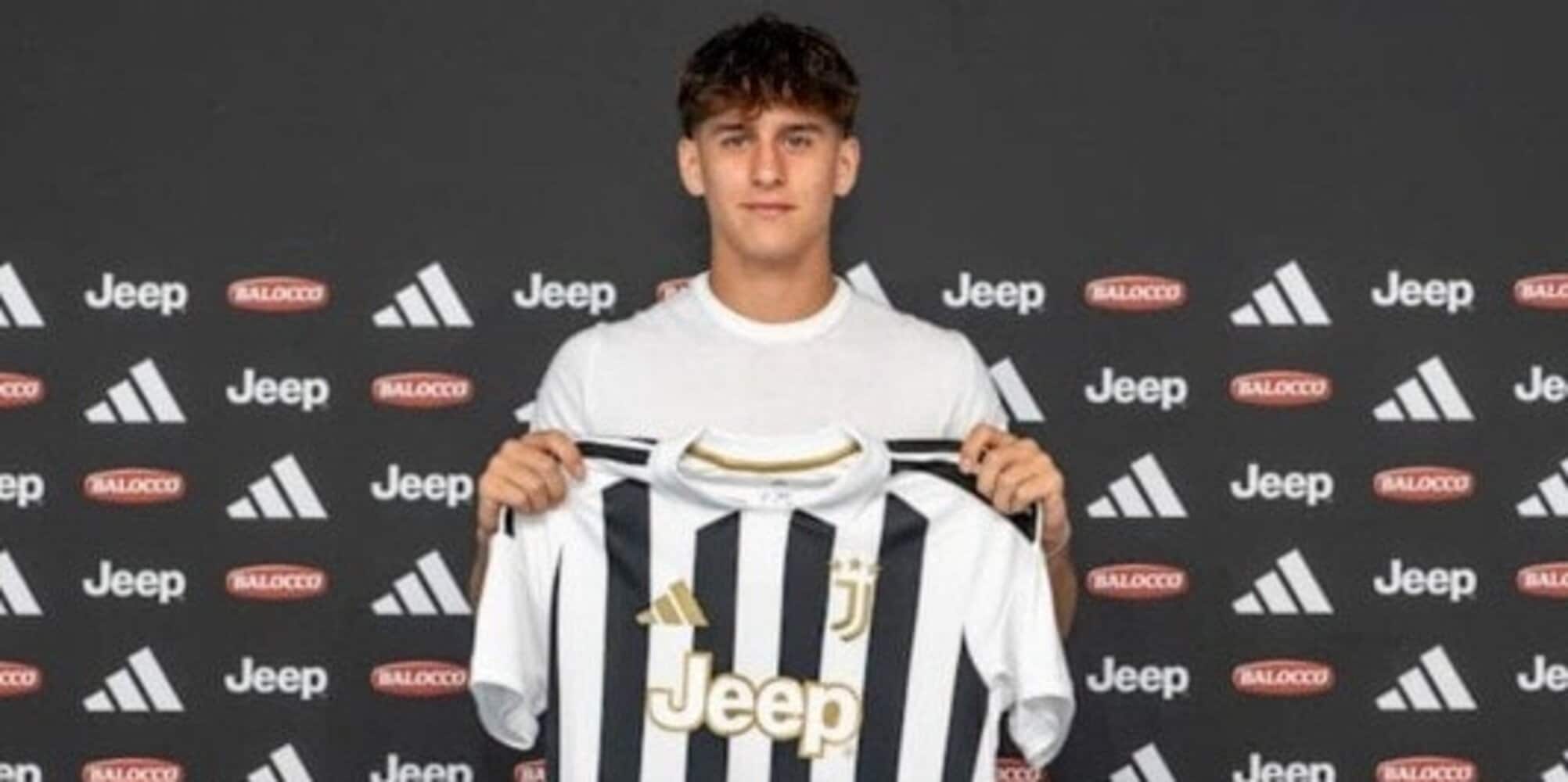 La Juventus sécurise son jeune attaquant Salvai avec son premier contrat professionnel