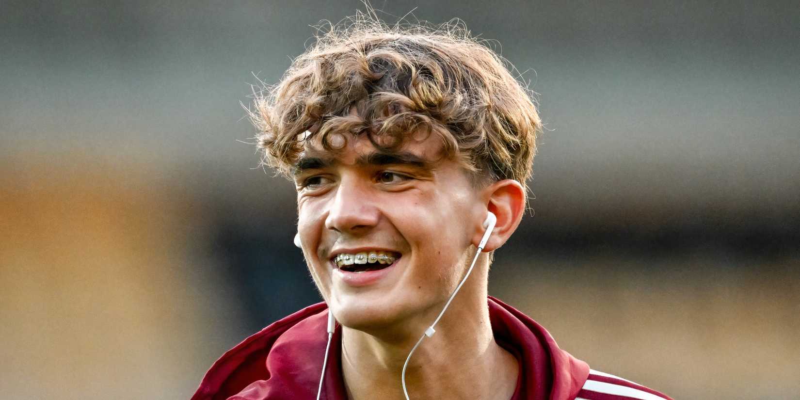 Max Dowman del Arsenal, el jugador más joven en debutar en las eliminatorias de la Champions League - Premier League