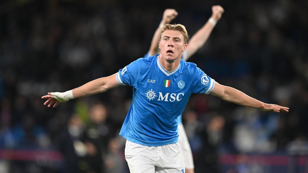 Allegri Sets Napoli Plans: Hojlund Key, De Bruyne a Target