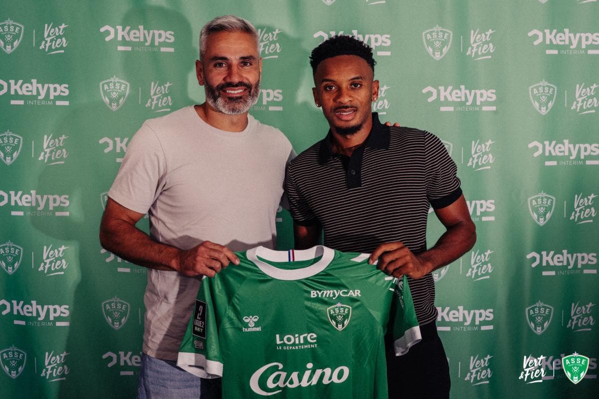 Saint-Étienne Sign Wolfsberger Winger Thierno Ballo