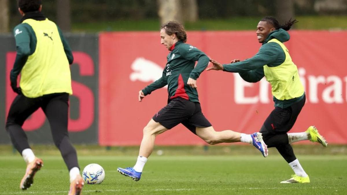 Milan Face Decisions on Modric and Leao Futures