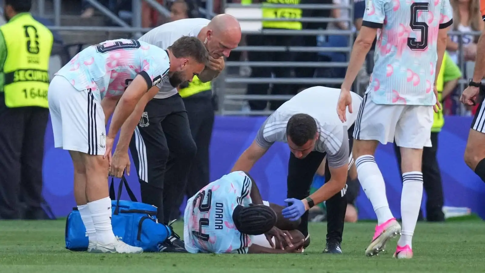 Villa Eye Bergvall, Moriba After Onana Injury