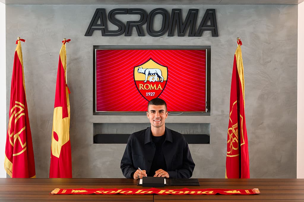 Mancini Signs Roma Contract Extension Through 2029
