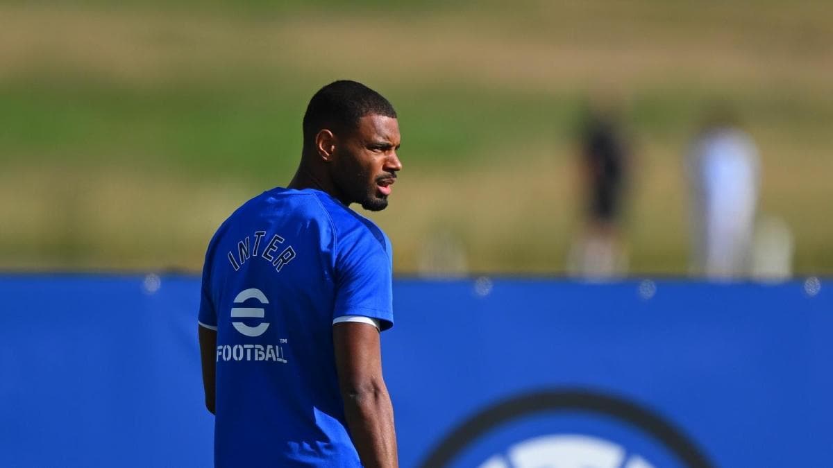 Diouf Emerges as Dumfries Replacement at Inter - Serie A