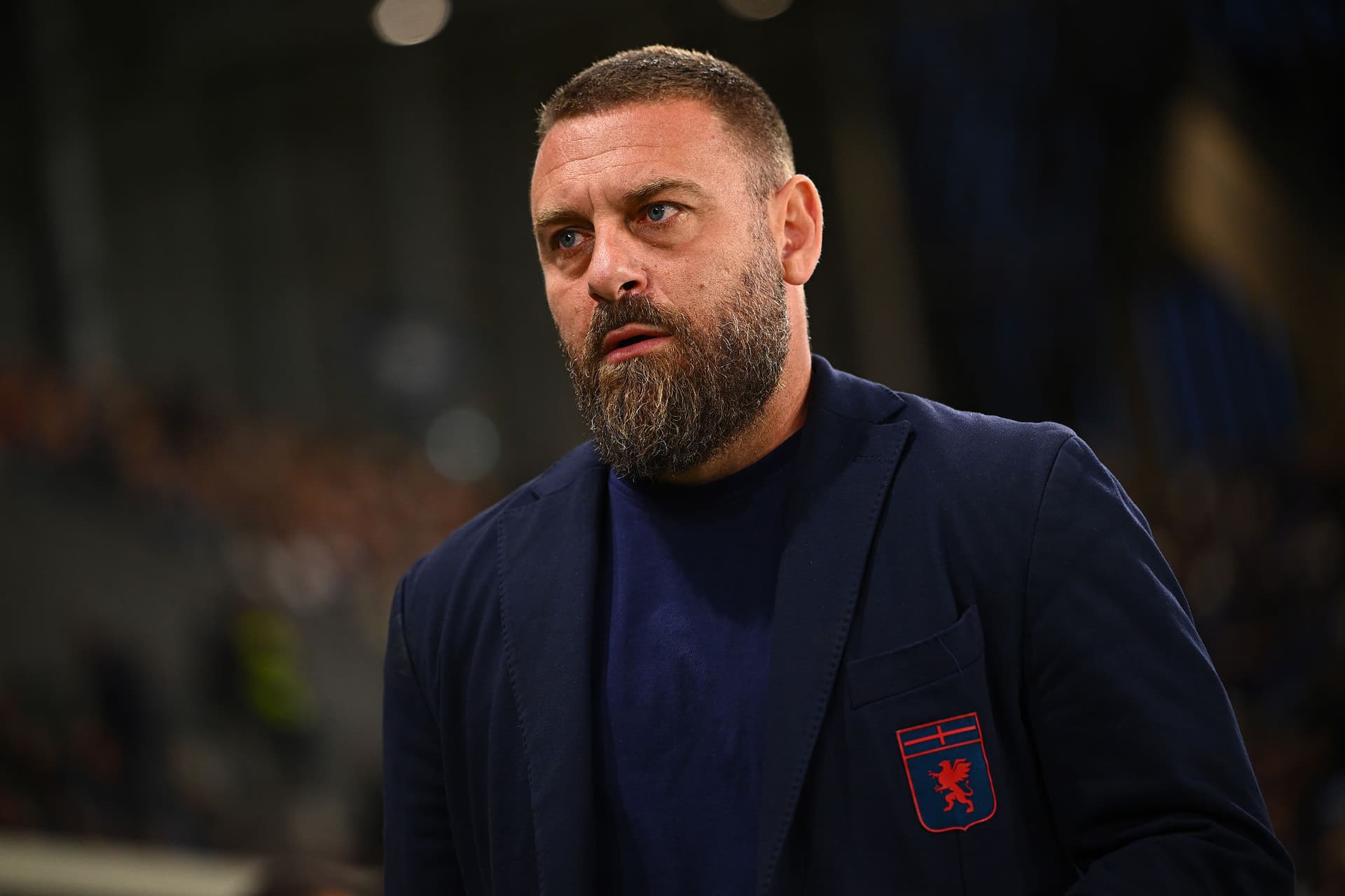 De Rossi Si Esprime su Ostigard, Qualità e Futuro al Genoa