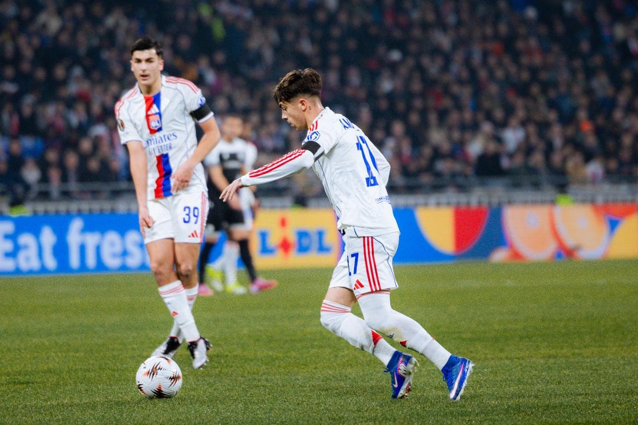 Leverkusen Agree Deal to Sign Lyon Winger Moreira
